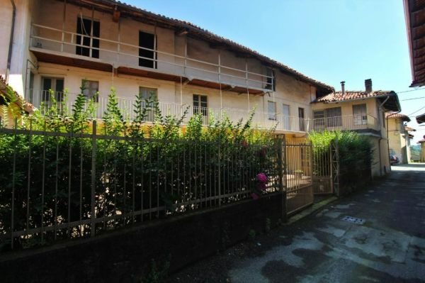 Casa semindipendente em Scarmagno